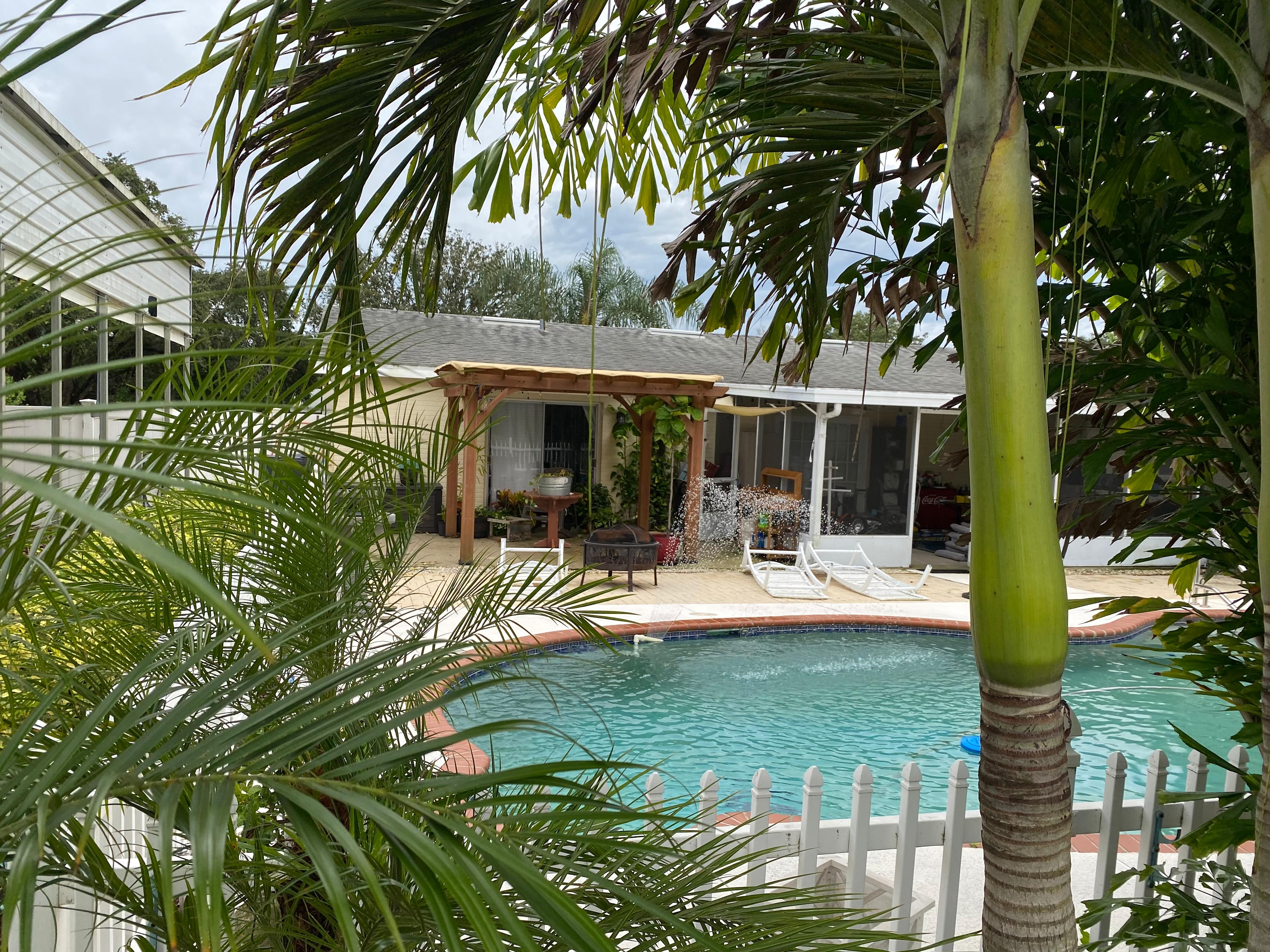 Cindy’s Palm Retreat