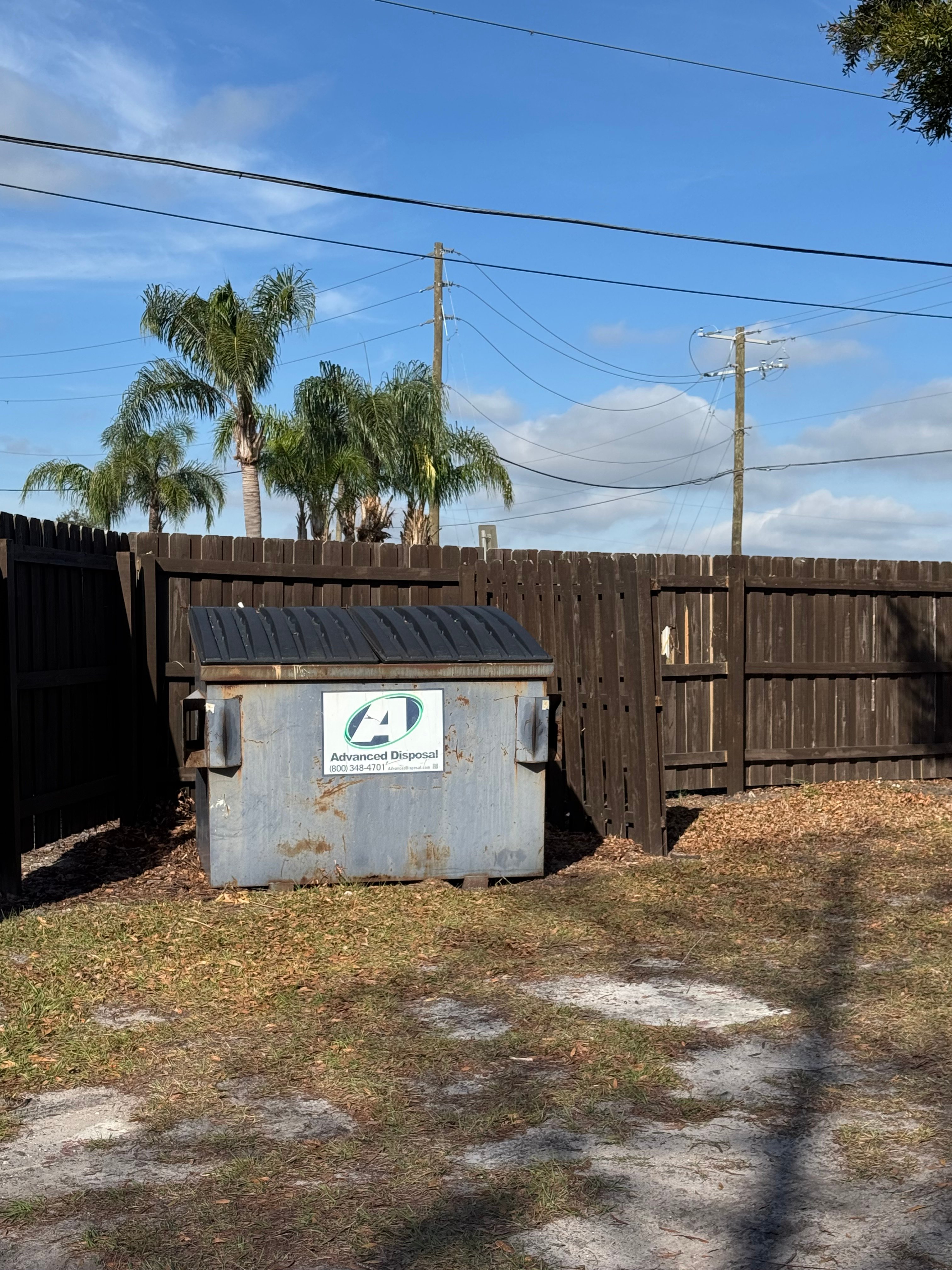 Convenient dumpster 
