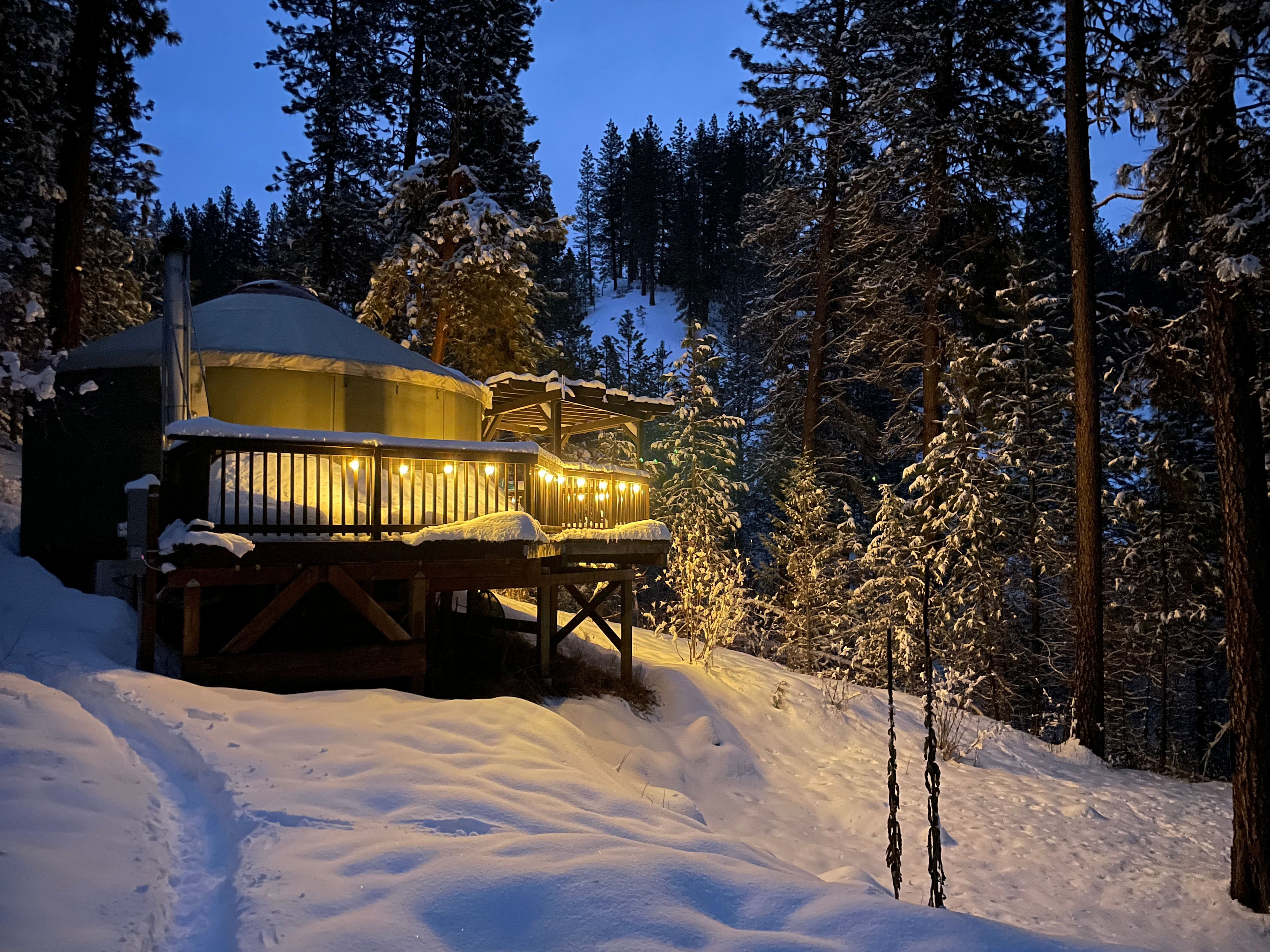 Secluded Off Grid Mountain Yurt