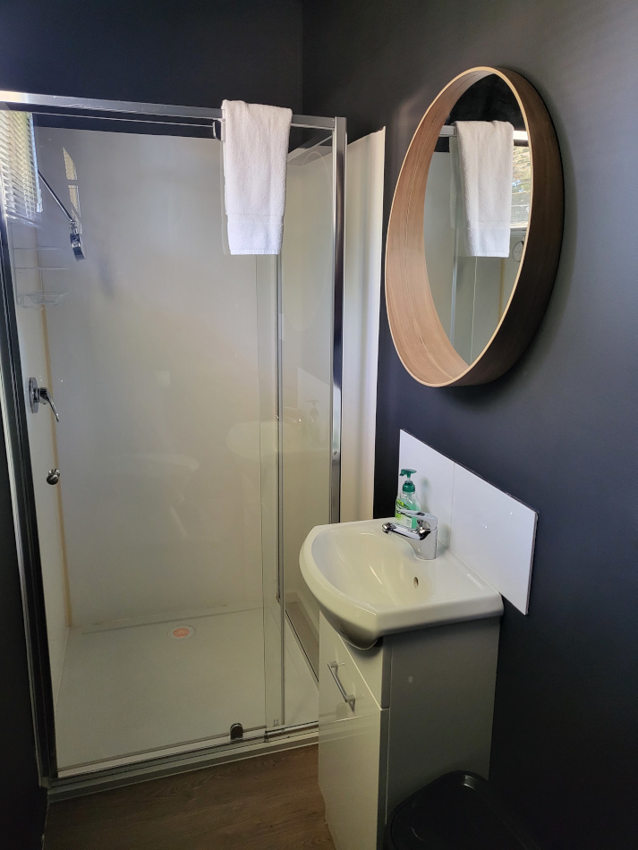 Kangaroo Lake C & C Park