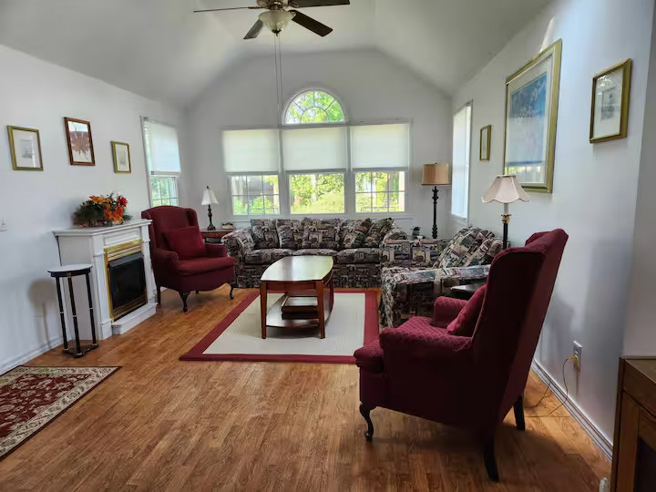 The Family Cabin, Charming, Pure Michigan