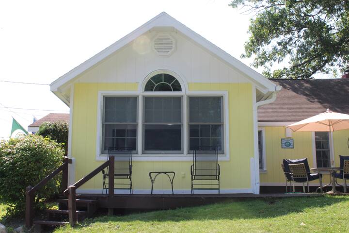 The Family Cabin, Charming, Pure Michigan