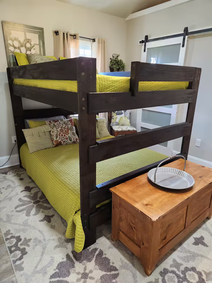 Updated Farmhouse In Private Setting!