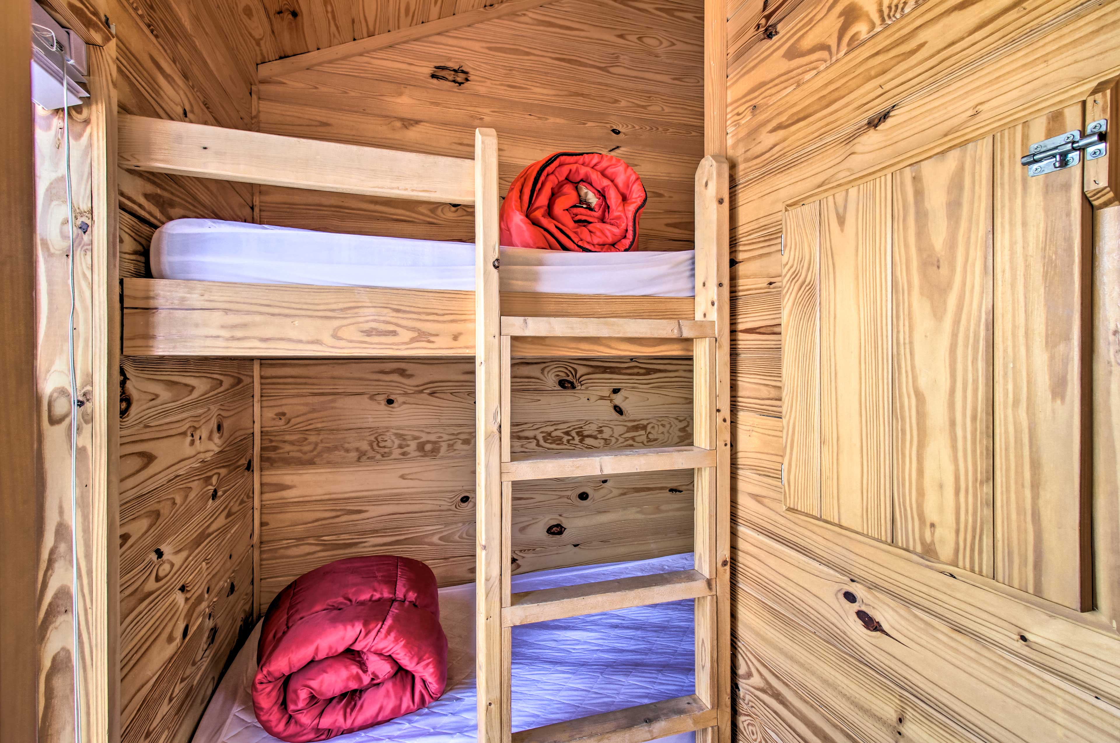 The Yellow Stonefly Cabins