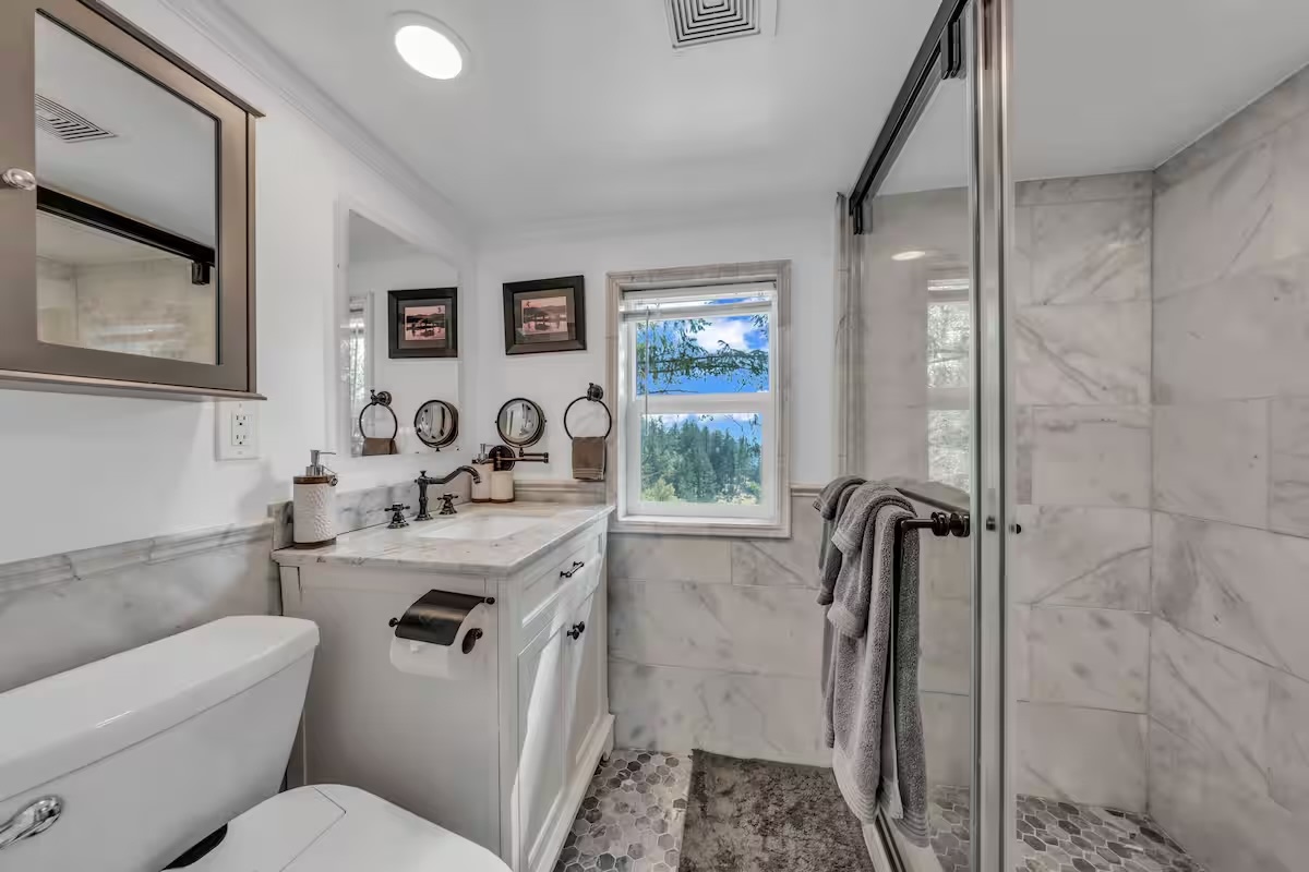 May's Luxury Farmstays