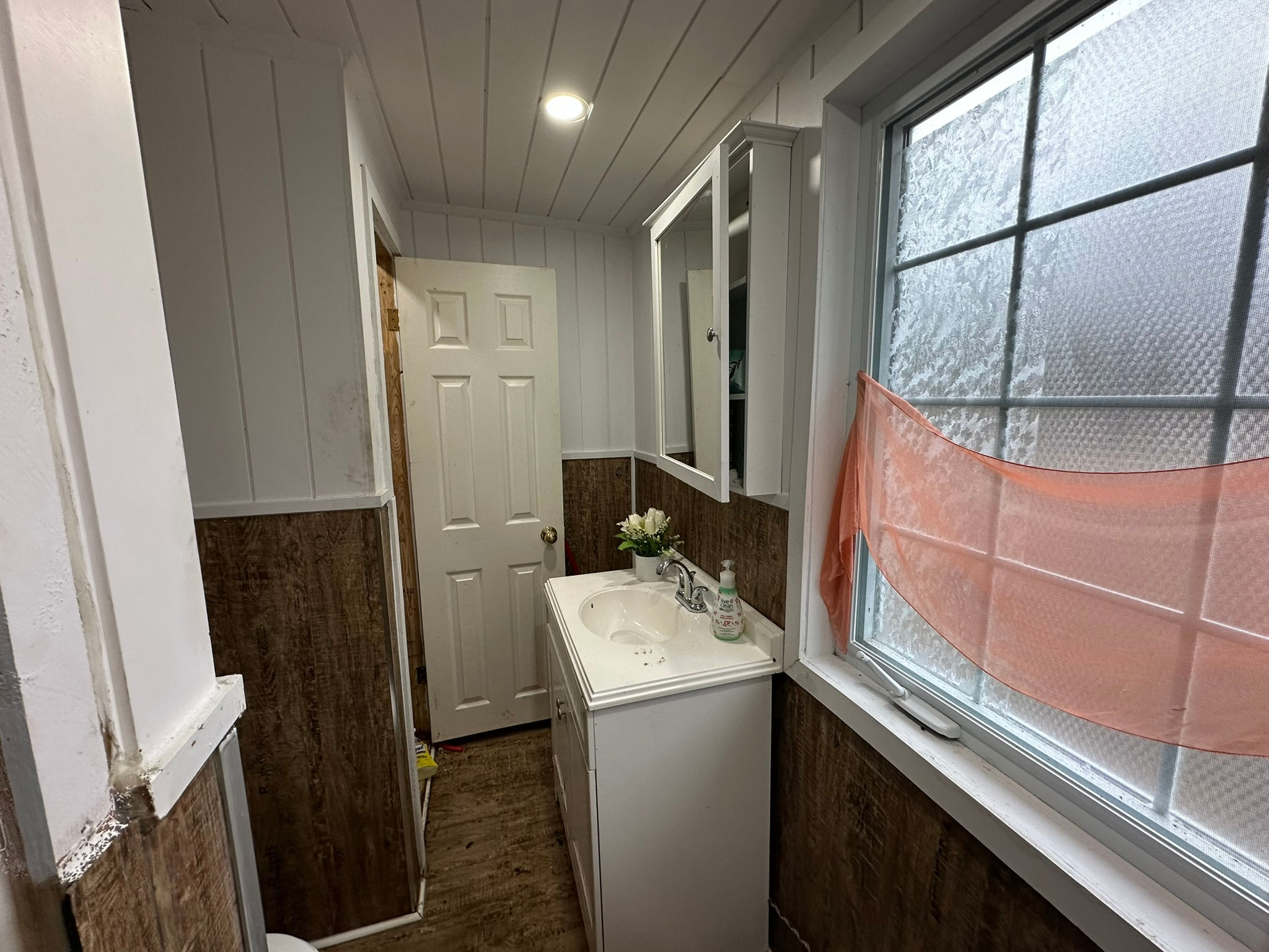 Glamping Woods Hideaway~Birez Cabin