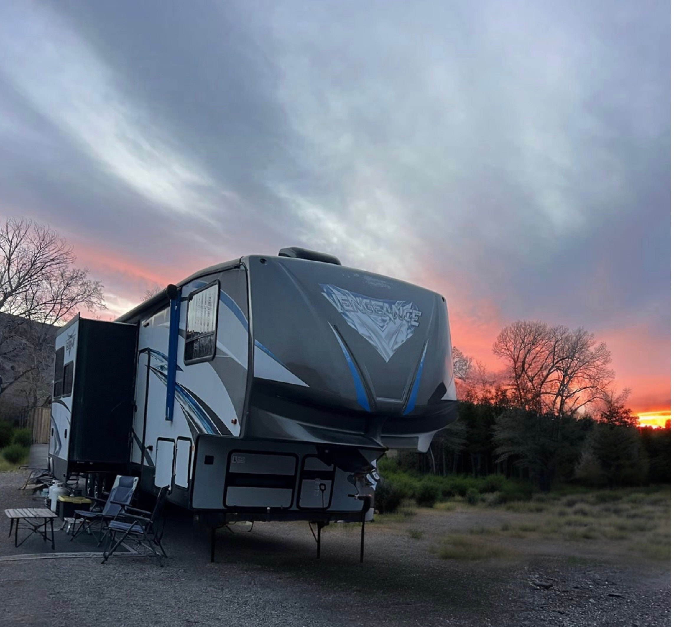 Sevier River RV Park/Themed Cabins