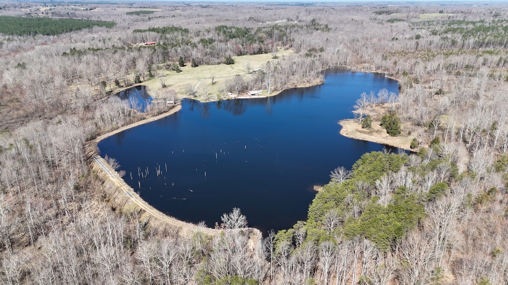 Private Lakefront Camp Free Kayaks