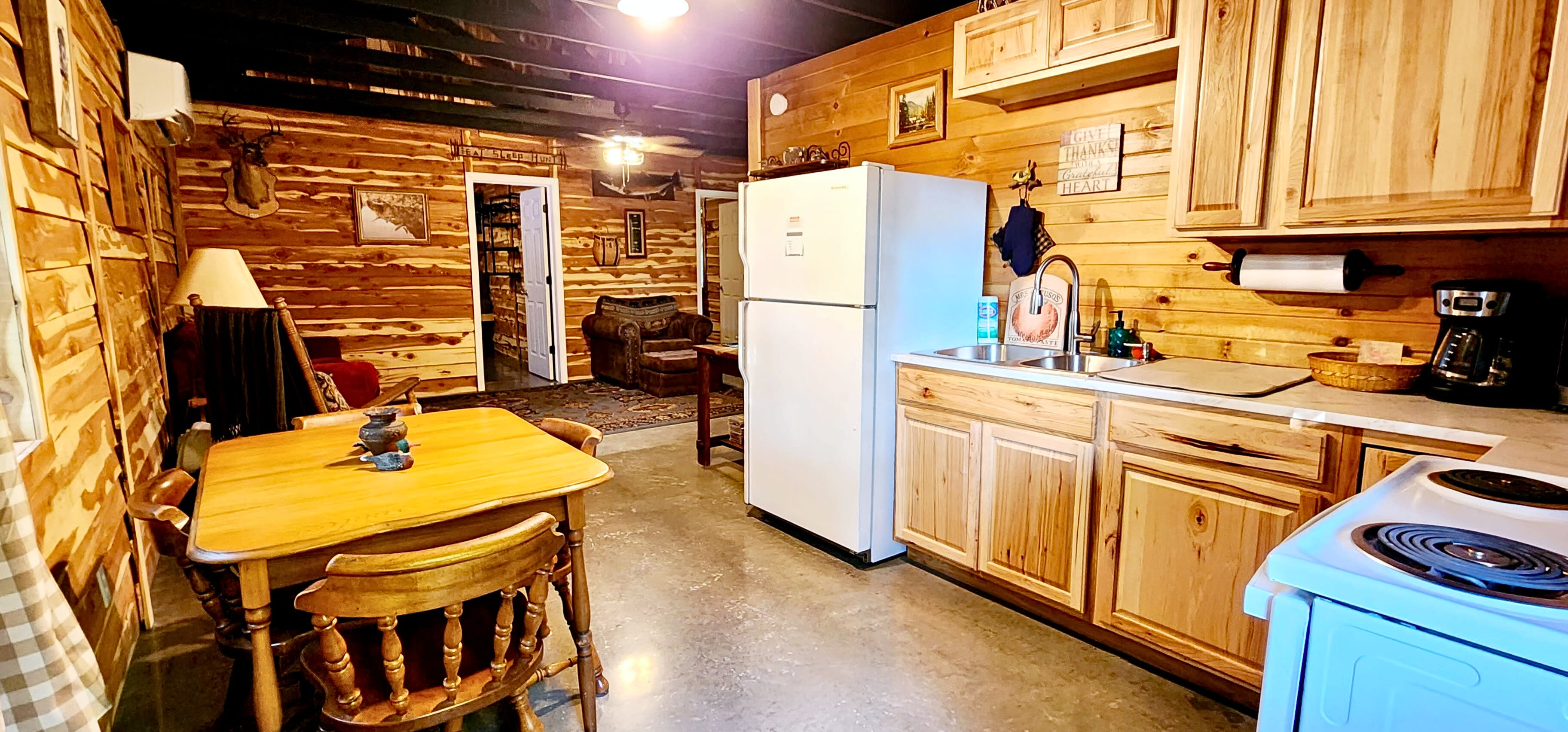 Misty Oak Getaways