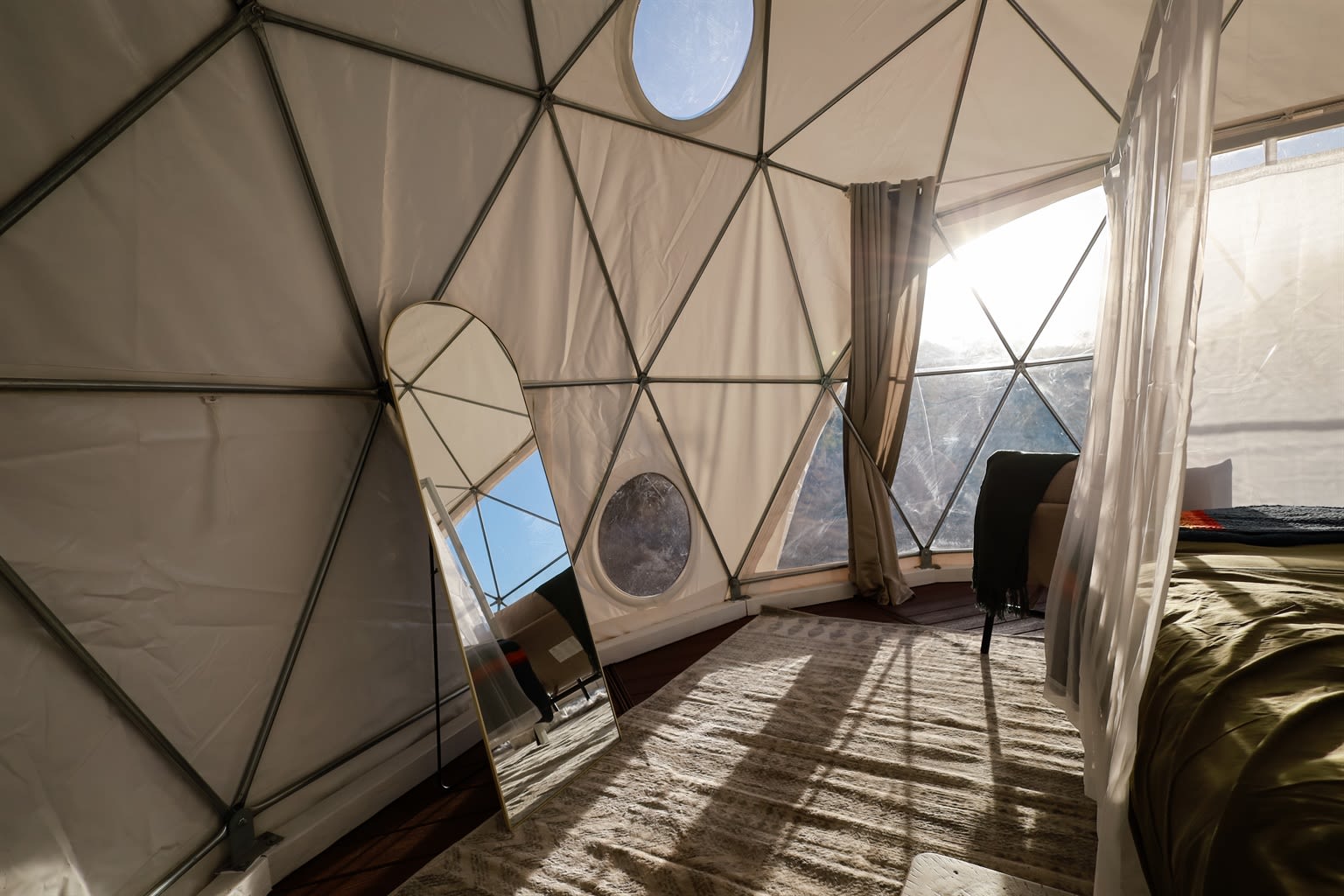 Splitrock - Branch Out Glamping