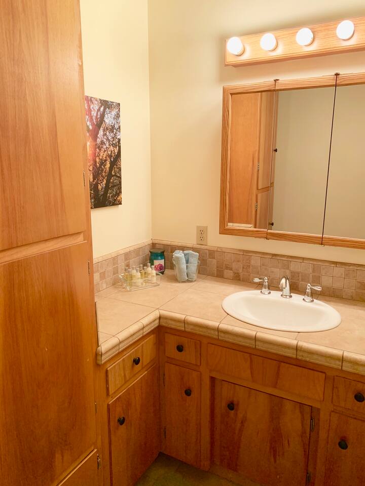 Beautiful Lake House In The Mountains