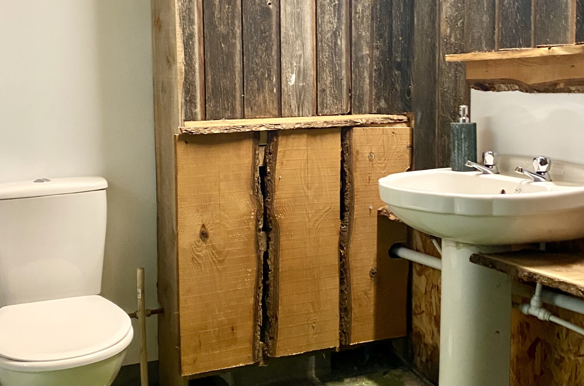 Little Eden Riverside Campsite