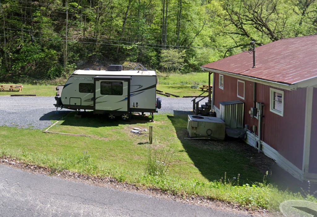 2 Creeks Campground @ Reliance