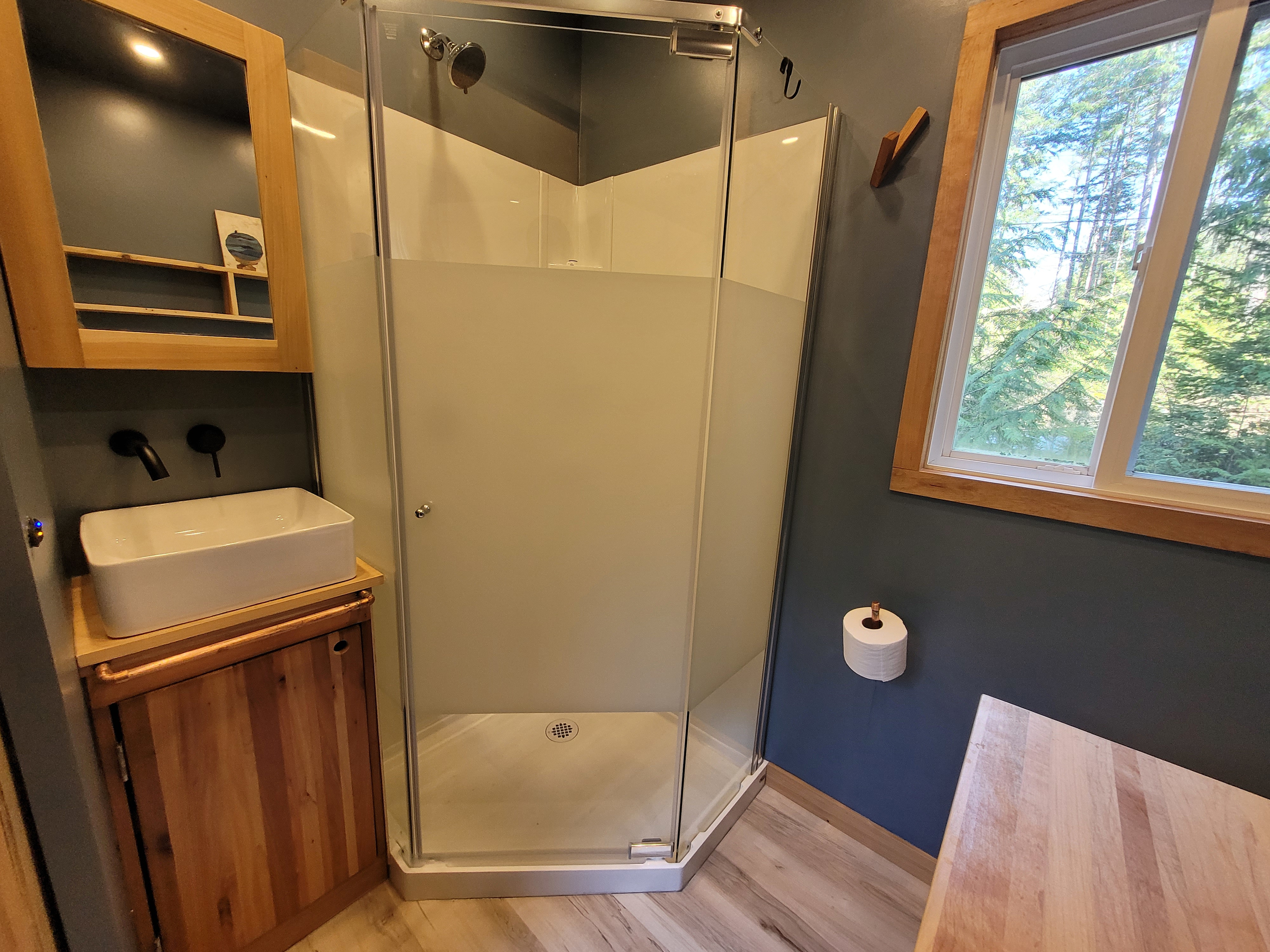 Stellar Nest -End of the Road Sauna