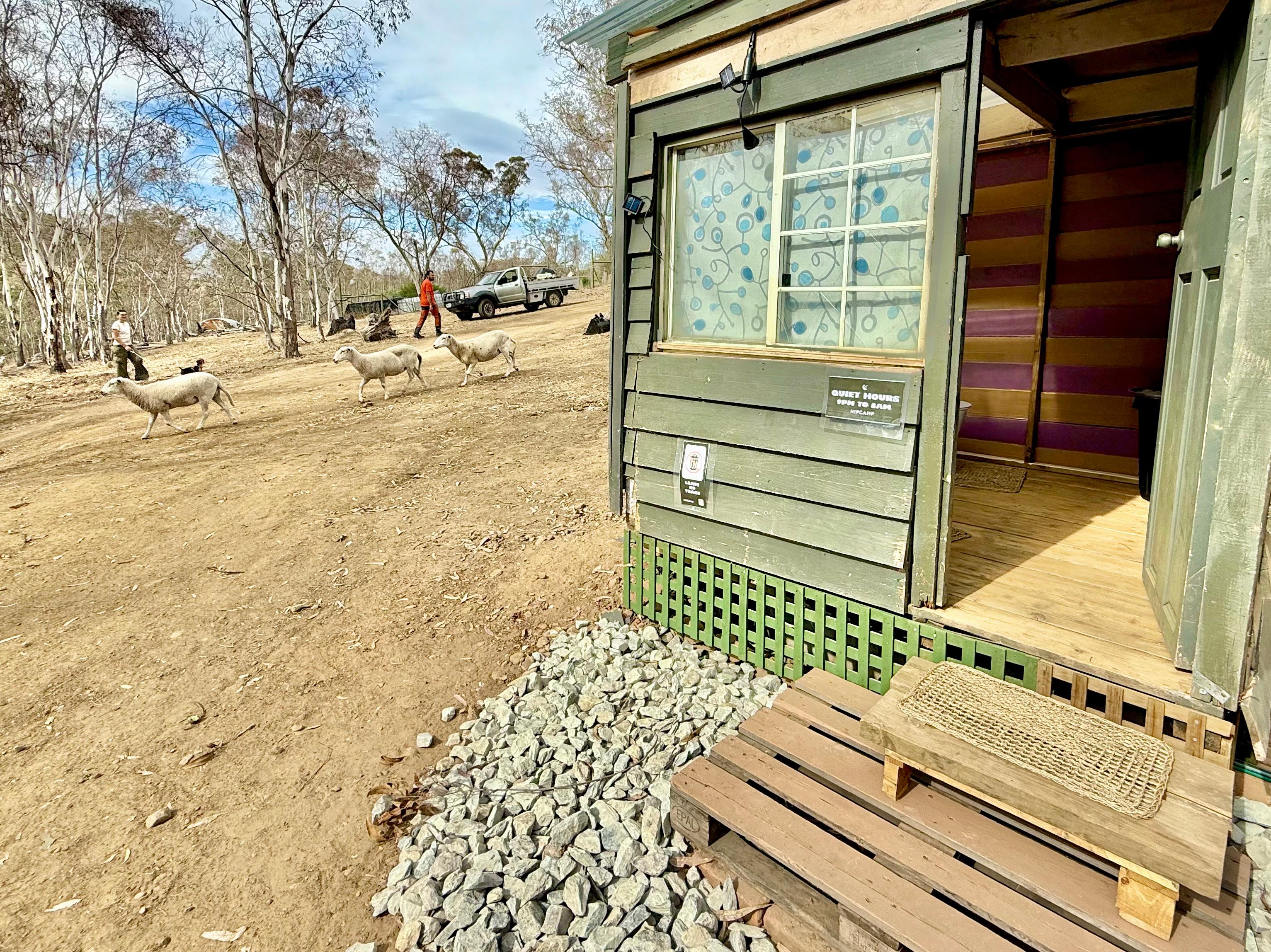 Sunset Rocks Farmstay