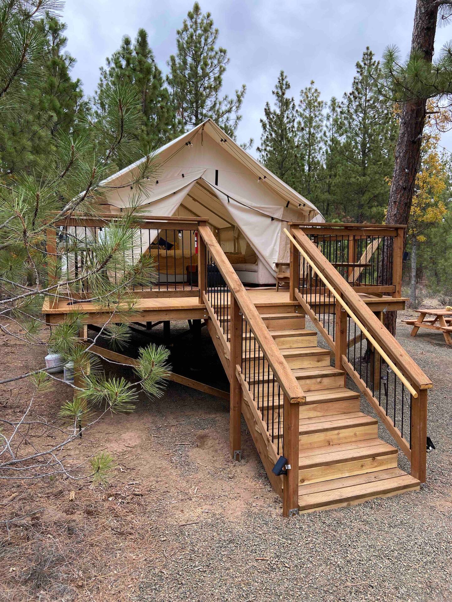 Starlit Glamping LLC