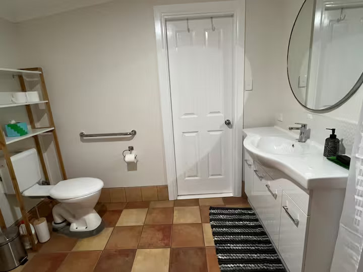 Two Peoples Bay Stays