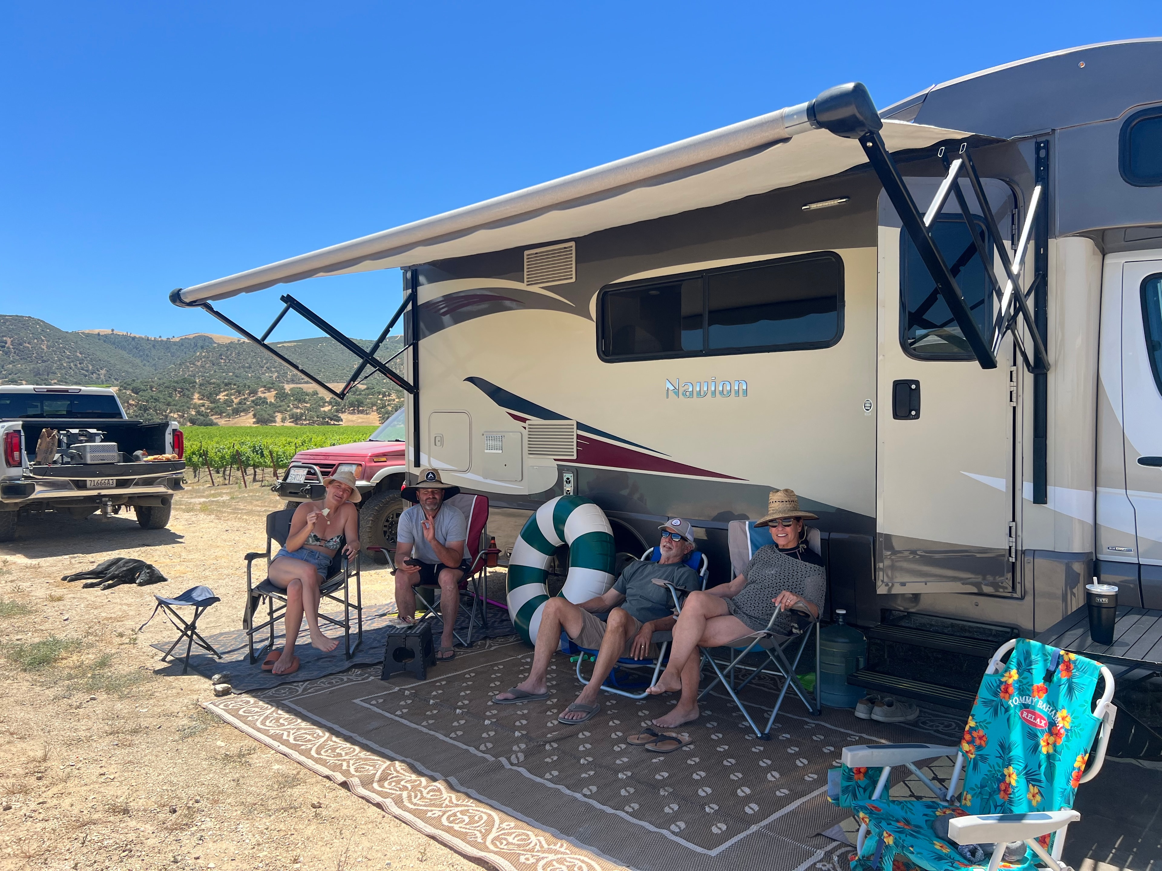 Vineyard View NoFuss