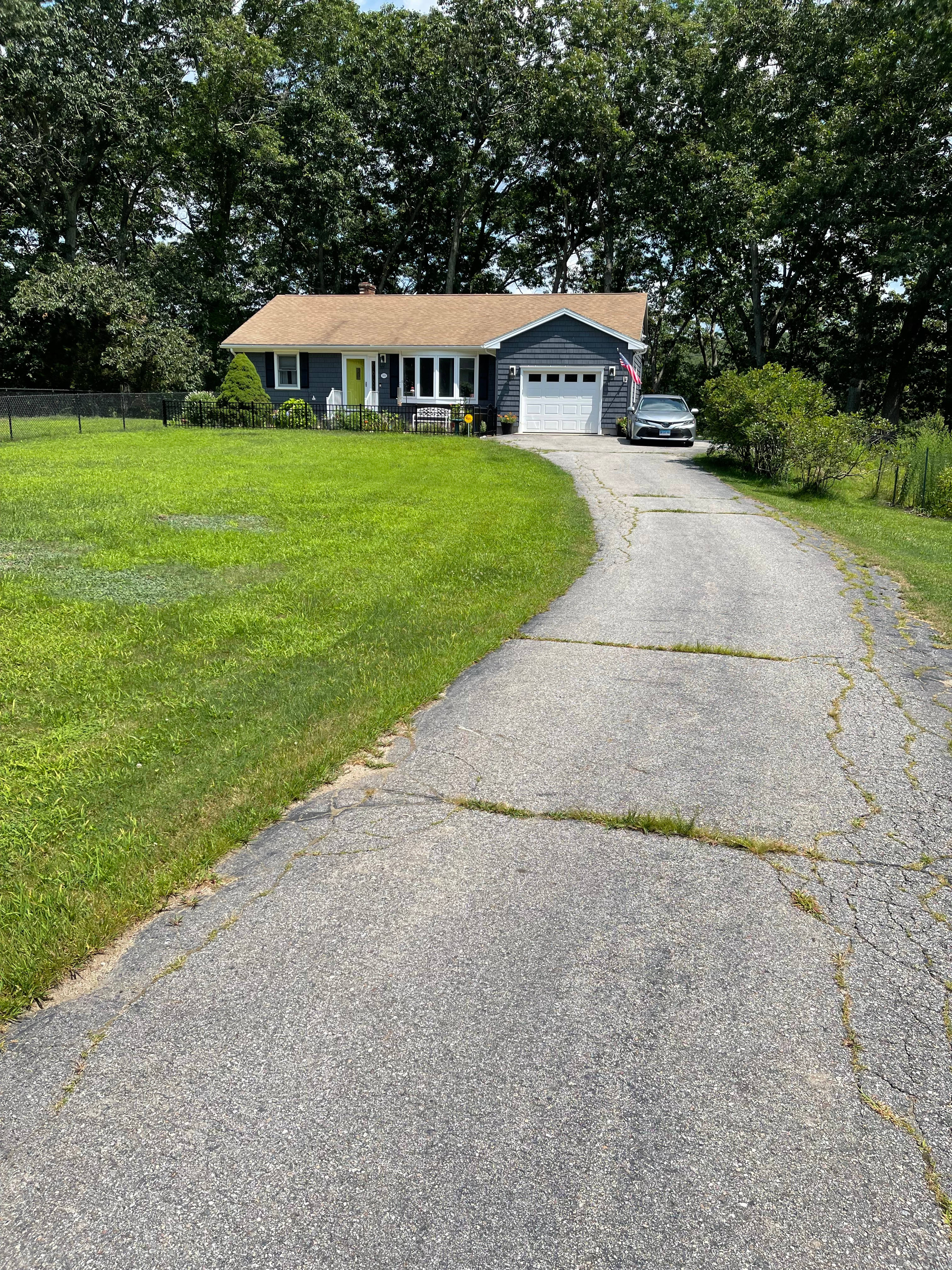 The front of the house (looks nothing like the back of the house that faces the river)