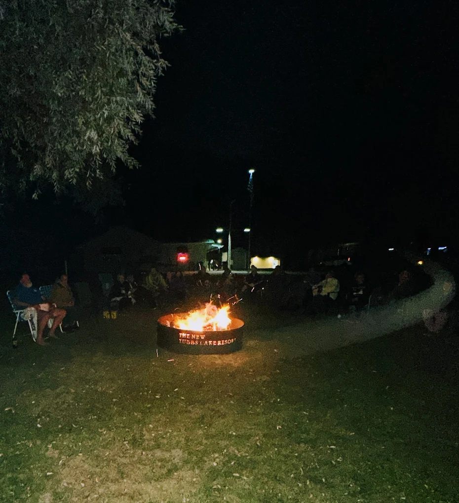 Tubbs Lake Resortc