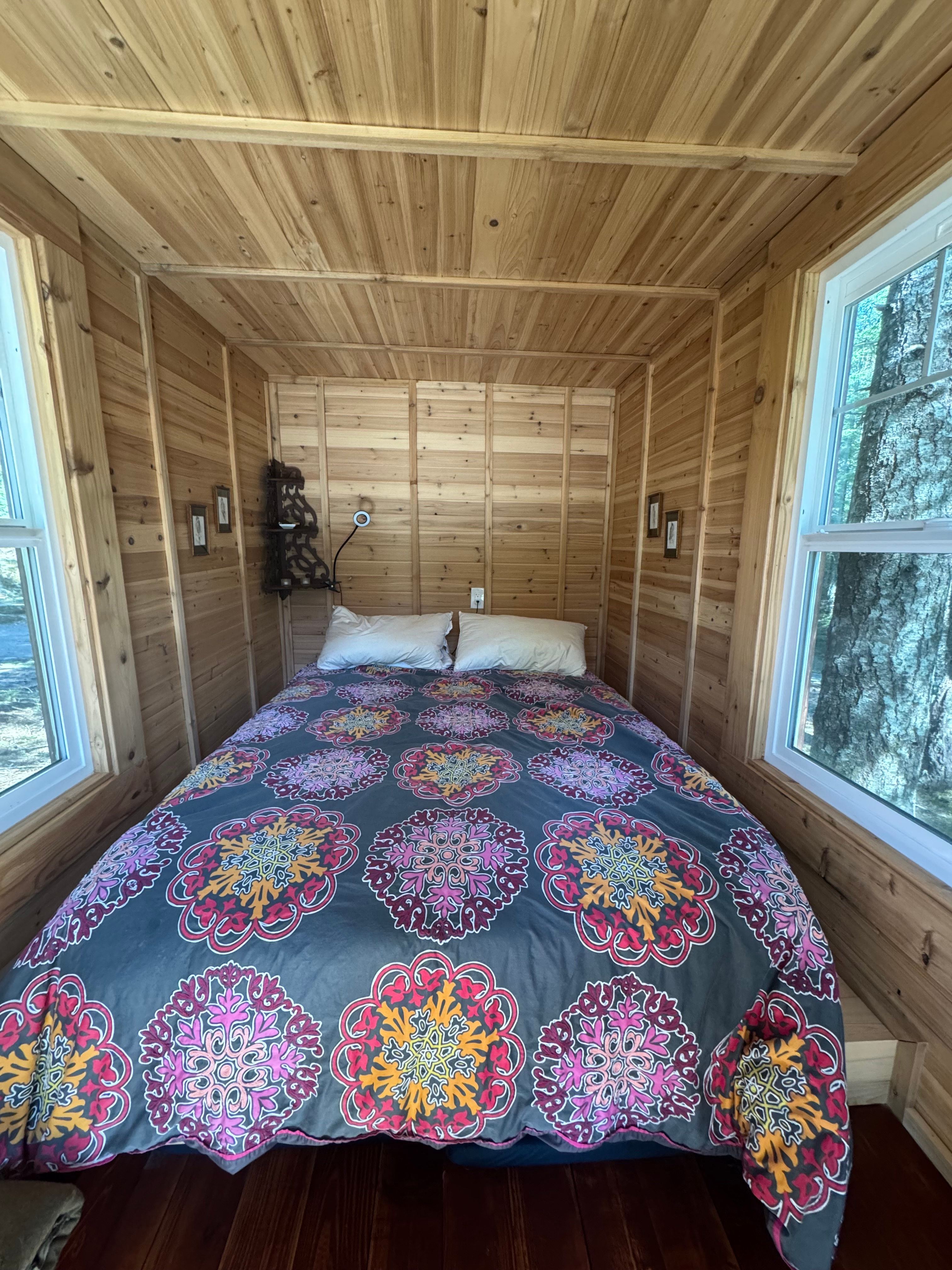 Secluded Ridgeline Retreat