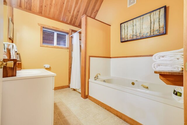 Trout Lake Cozy Cabins