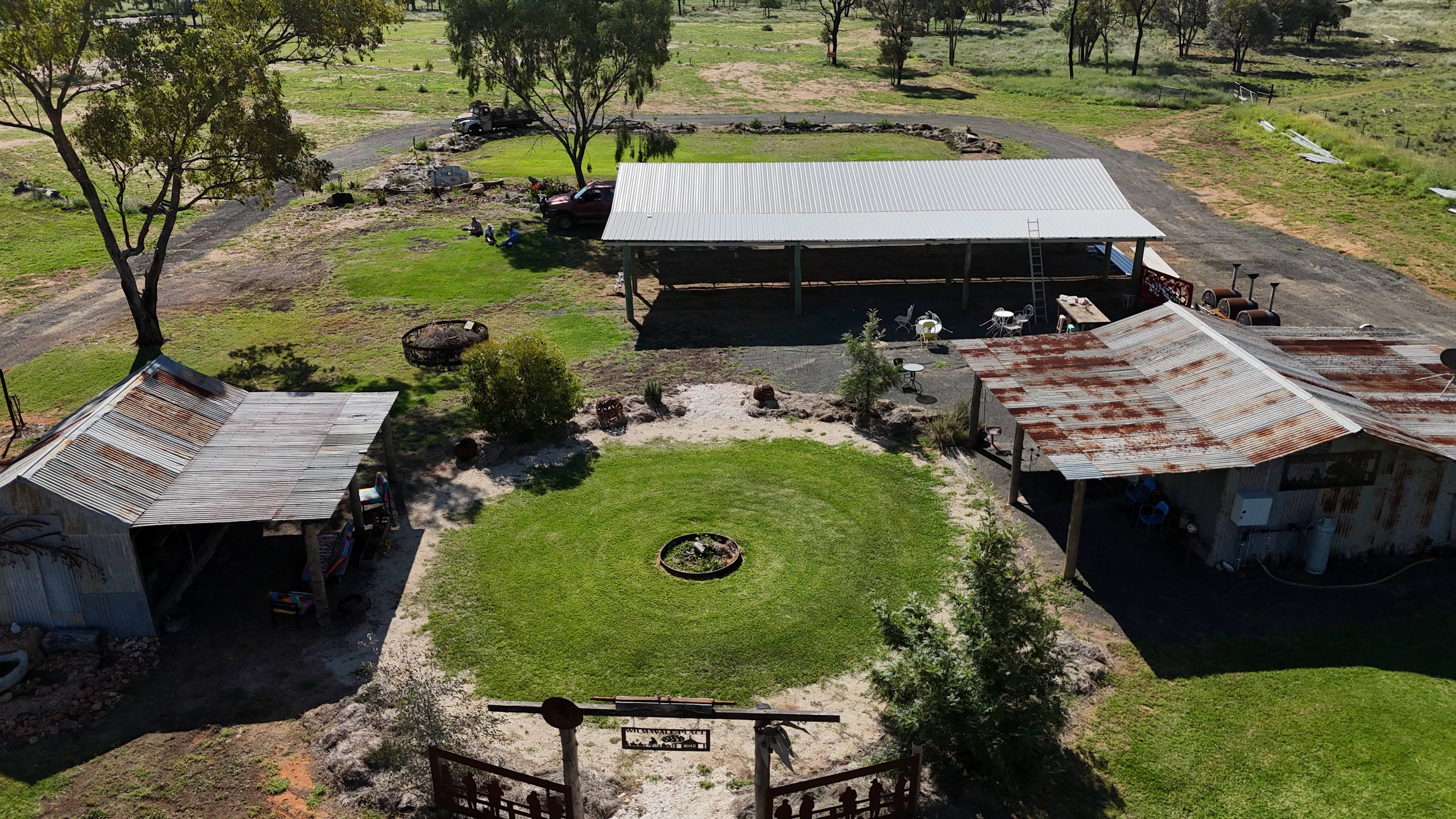Gidgee's Bush Camp & Farm Stay