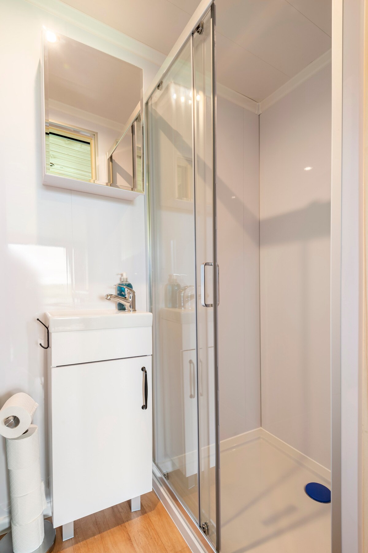 Cotswolds Valley View Cabin