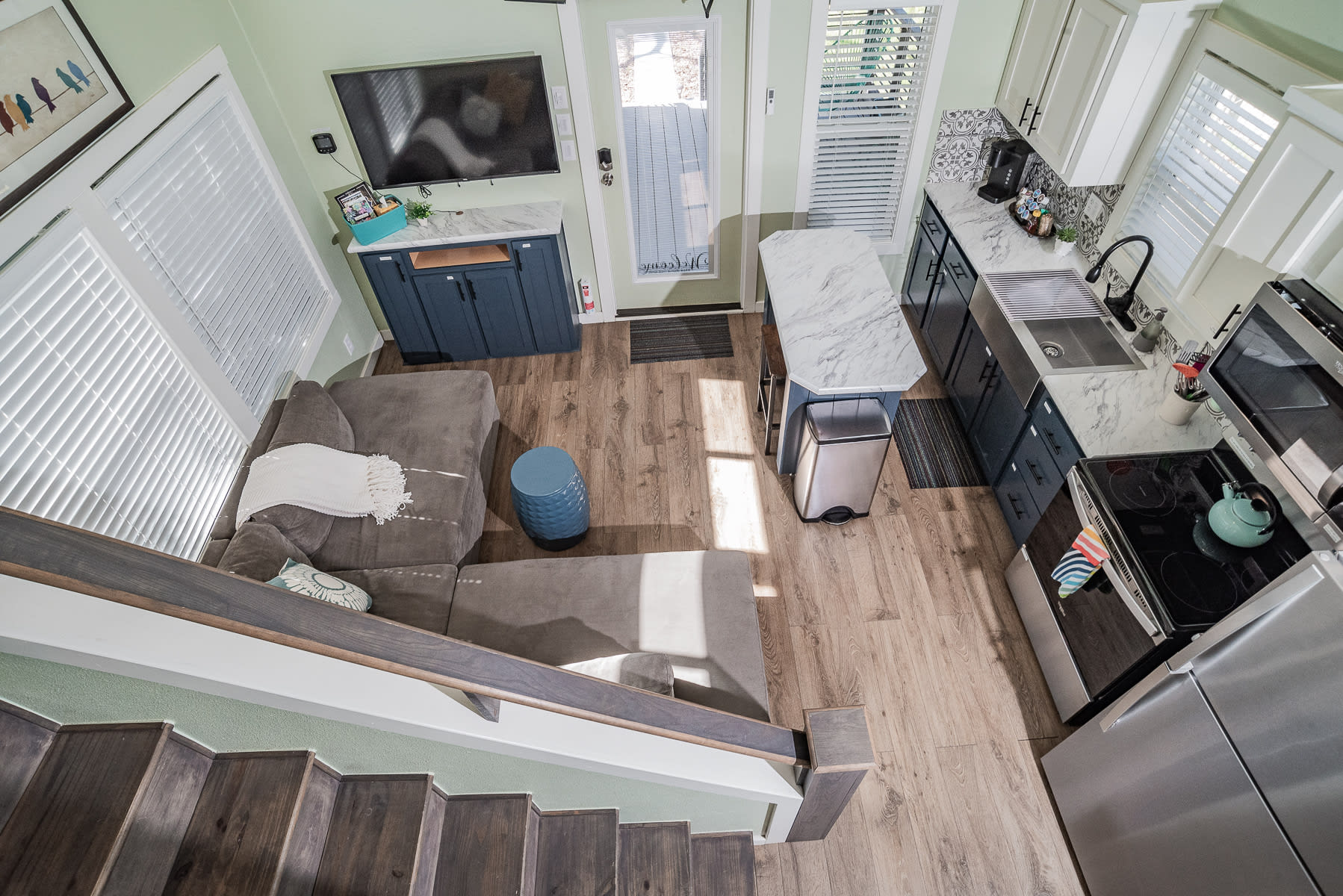 Guadalupe River Tiny Home / Kayaks