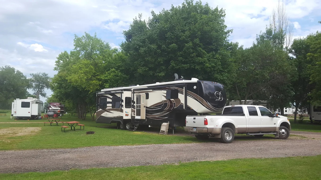 Pipestone Family Campground