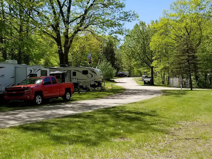 Bluegill Lake Family Camping Resort