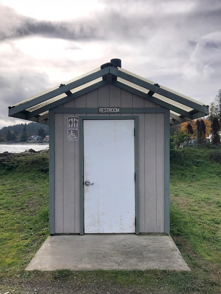 Oak Bay Park Campground