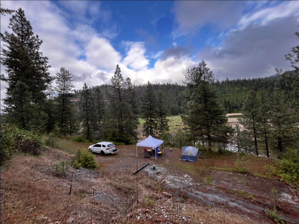Lakefront mountain view