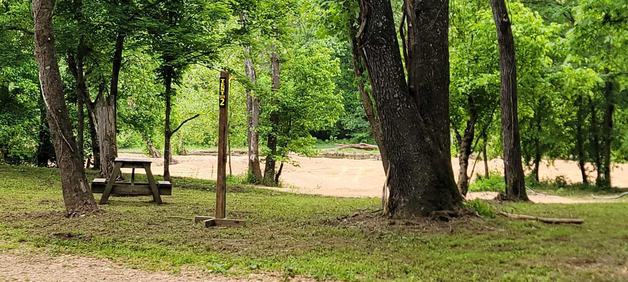 Castor River DD Highway Campground