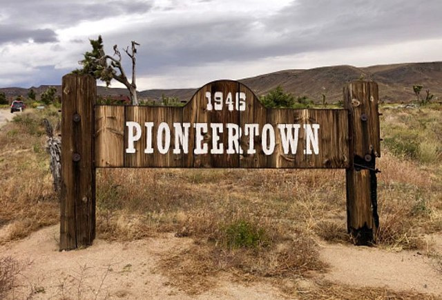 Camping In Pioneertown