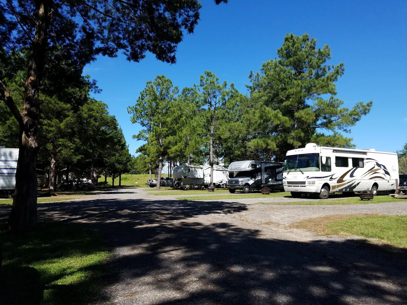 Sapphire Island Camping and RV Park