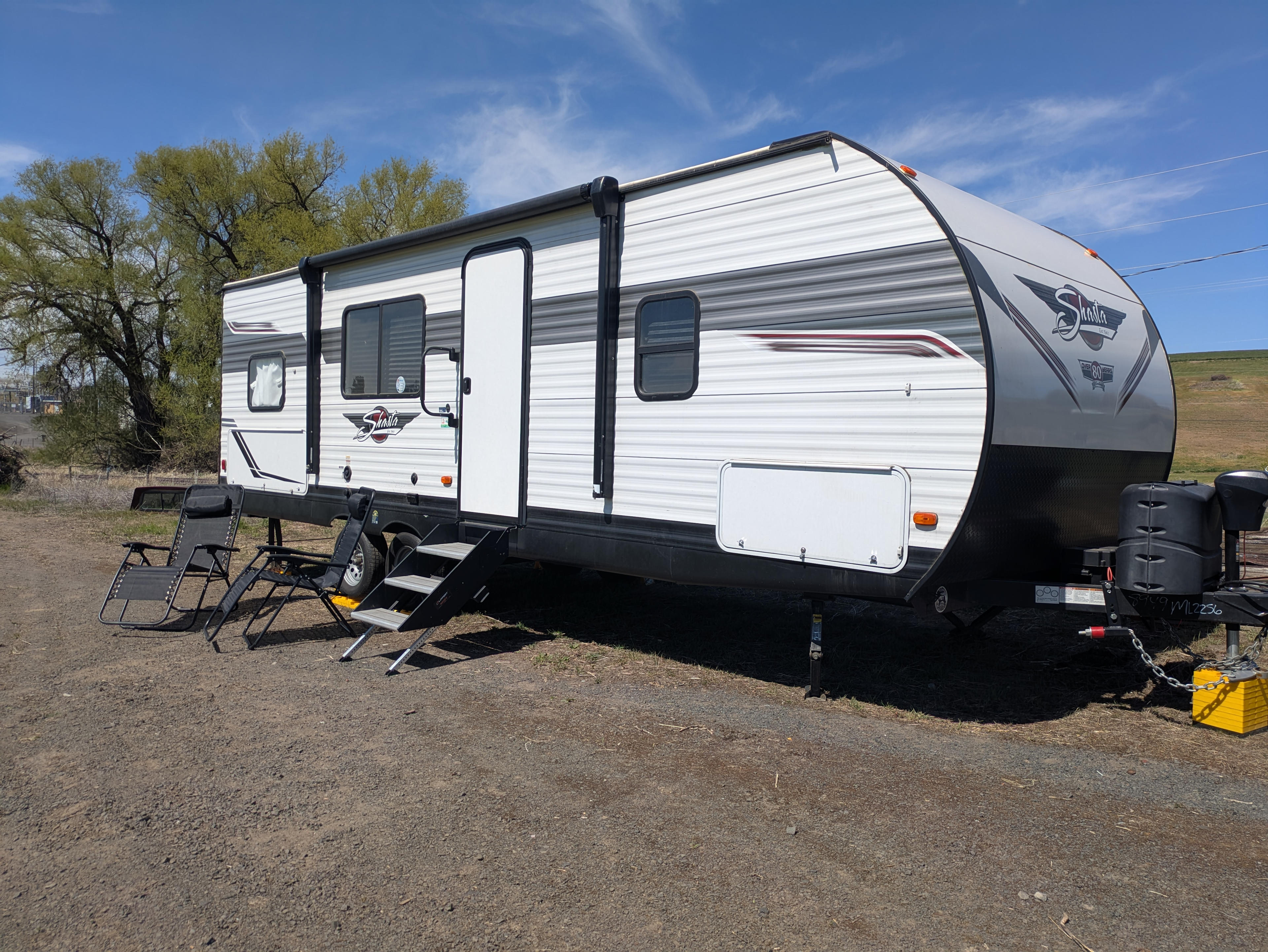 Long Table Camping & Lodging