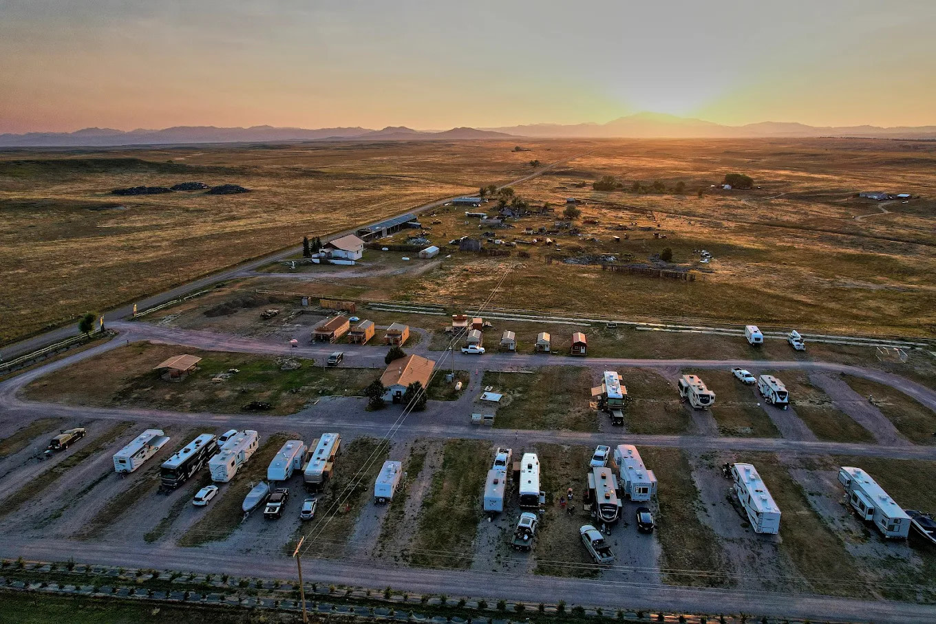 El Rancho Village RV Park & Cabins