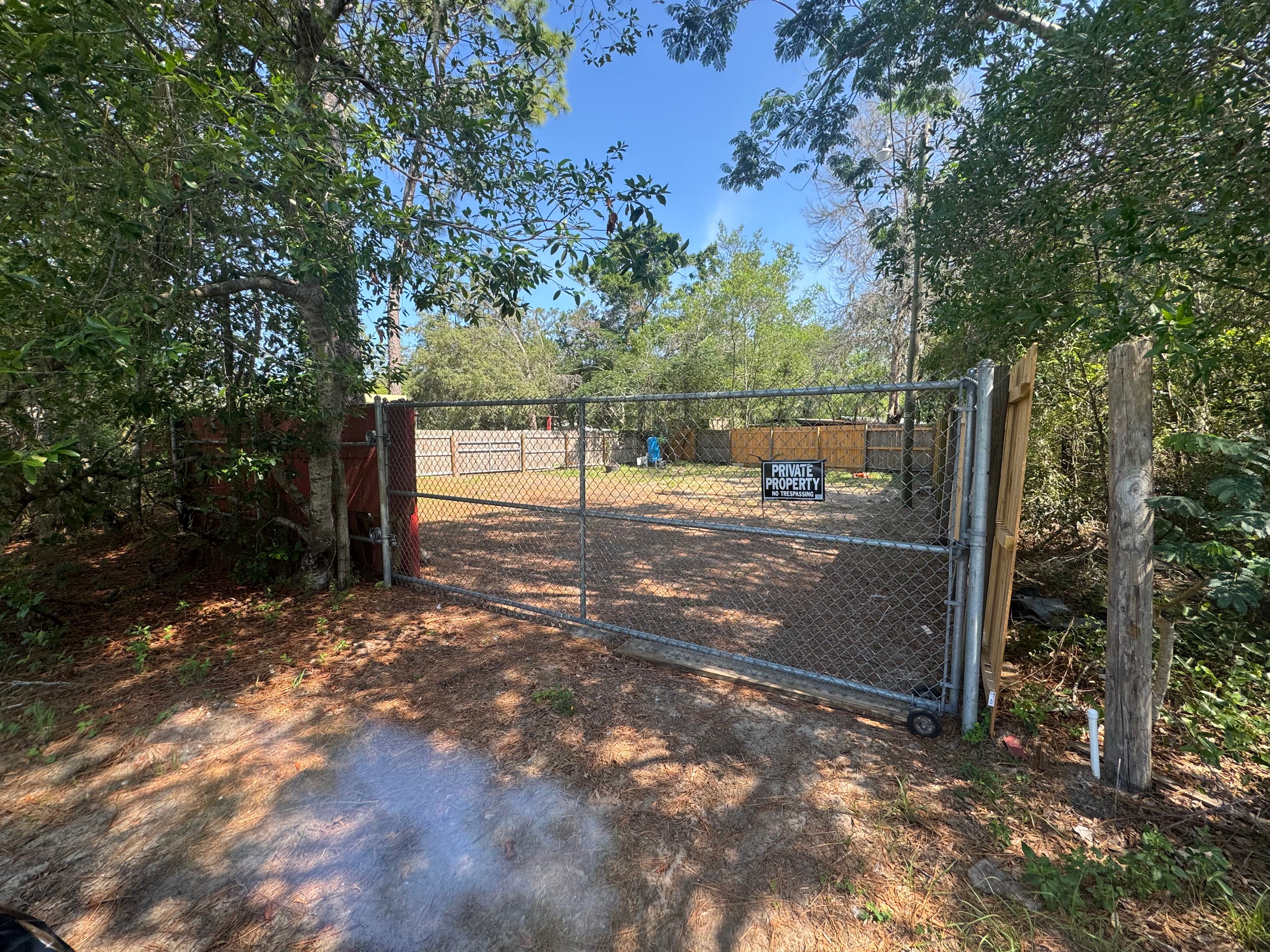 Private Pets Welcome Full Hook Up !