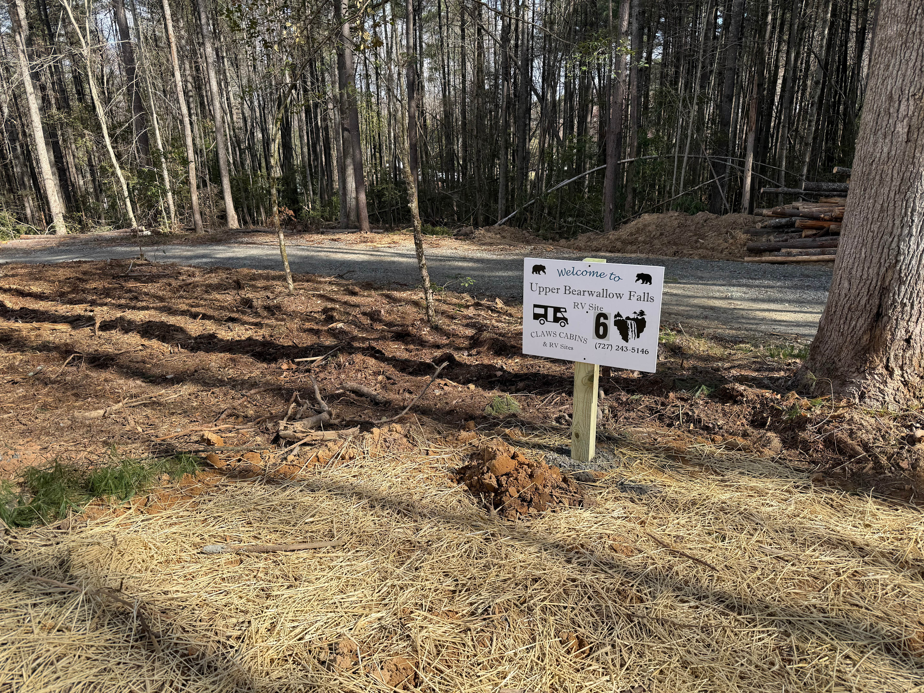 Claws cabins and RVs