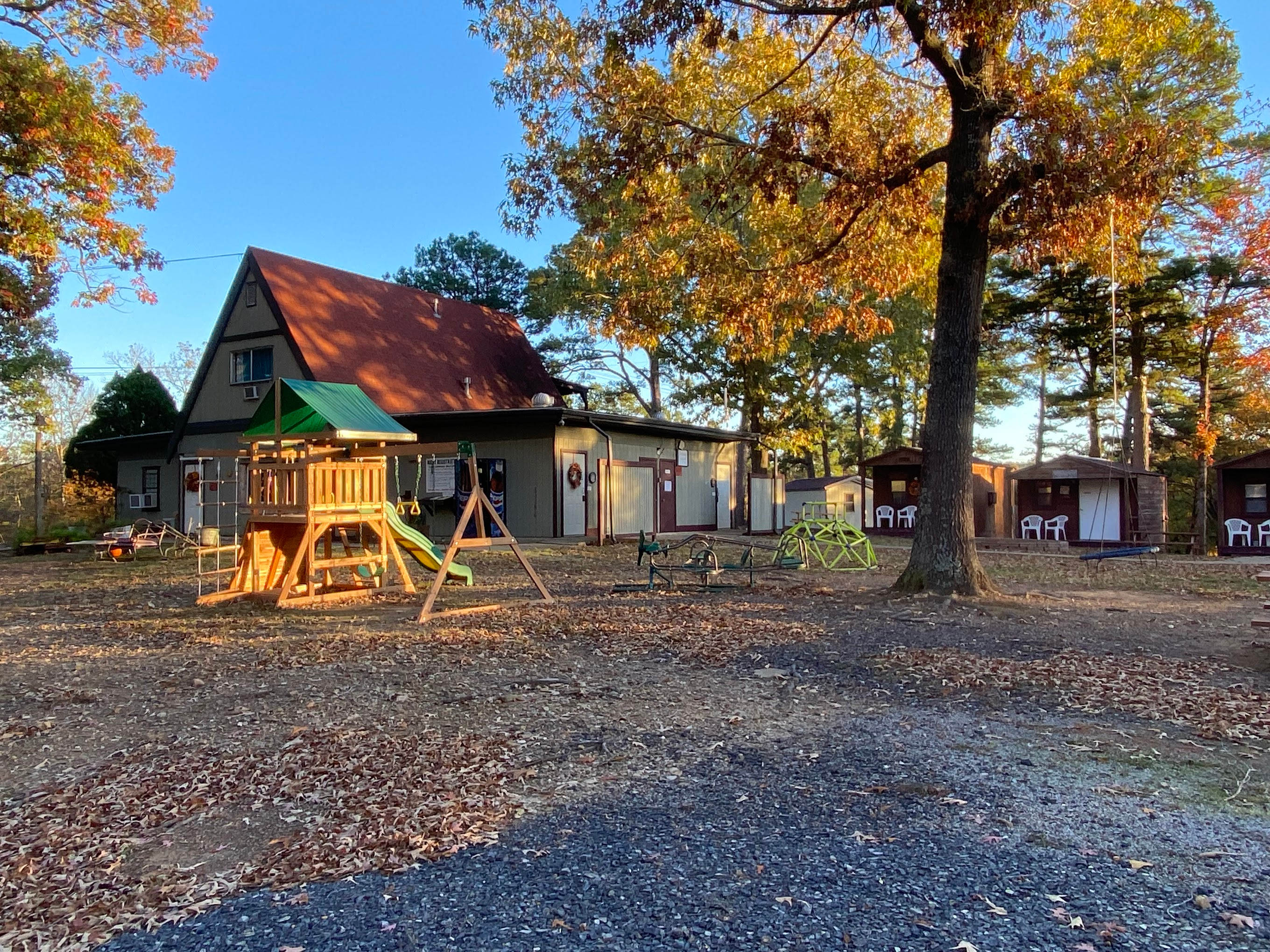 A Shadow Mountain RV Park