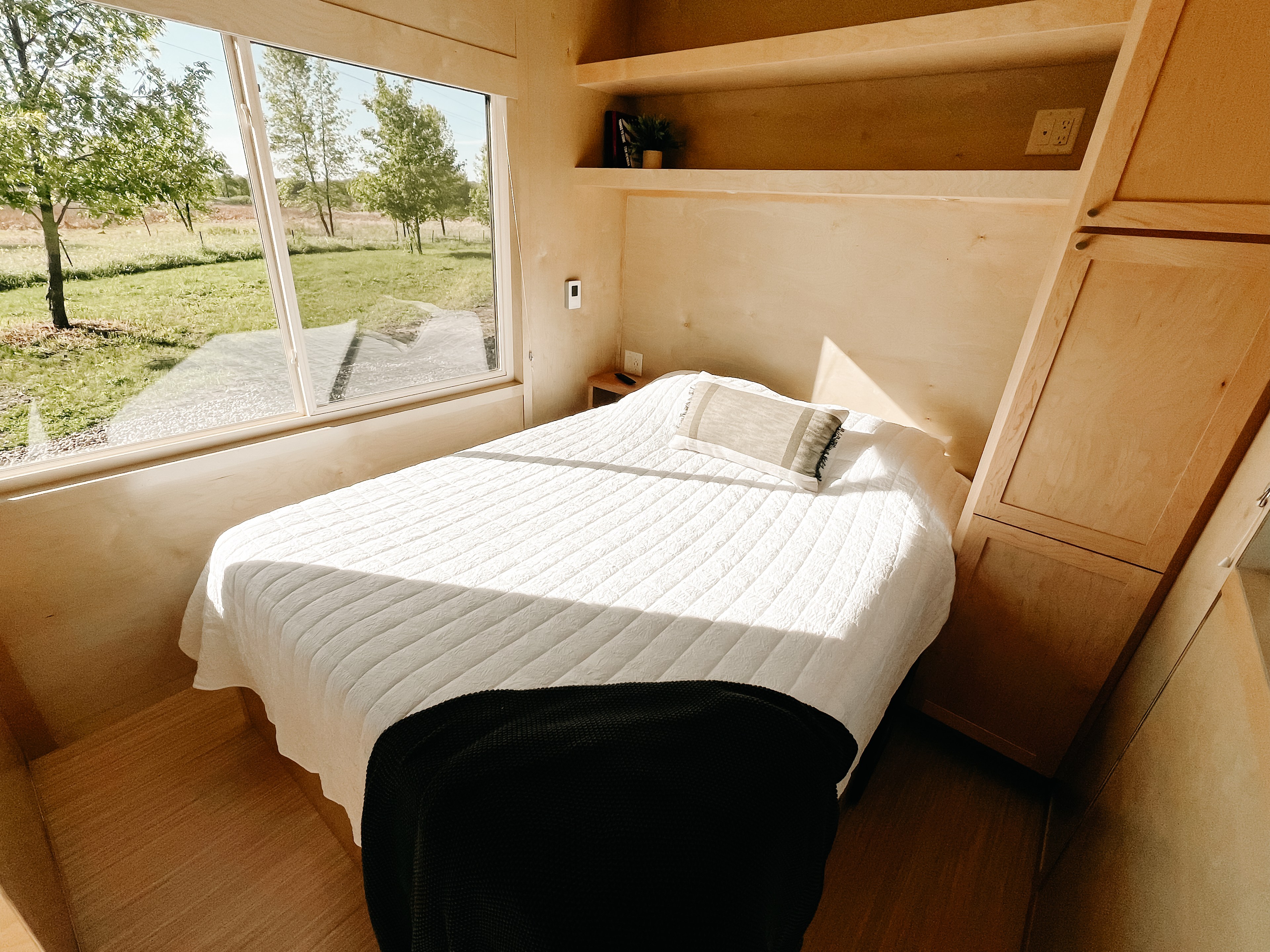 Unplugged Tiny Home + RV Sites
