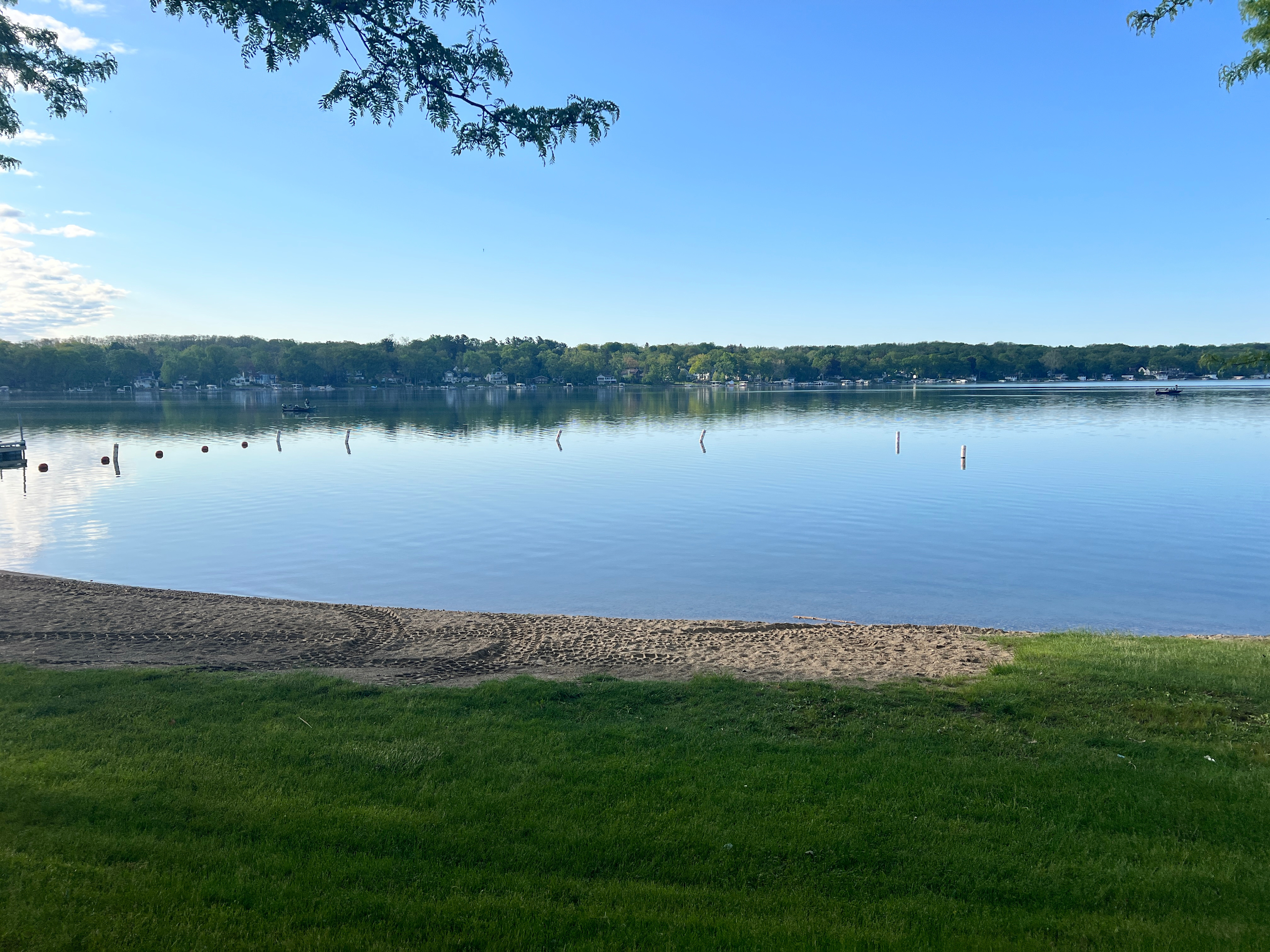 Swimming area and Lance Park. No wake from sunset or 8:30 PM (whichever comes first) until 9:00 AM for peaceful water activities 