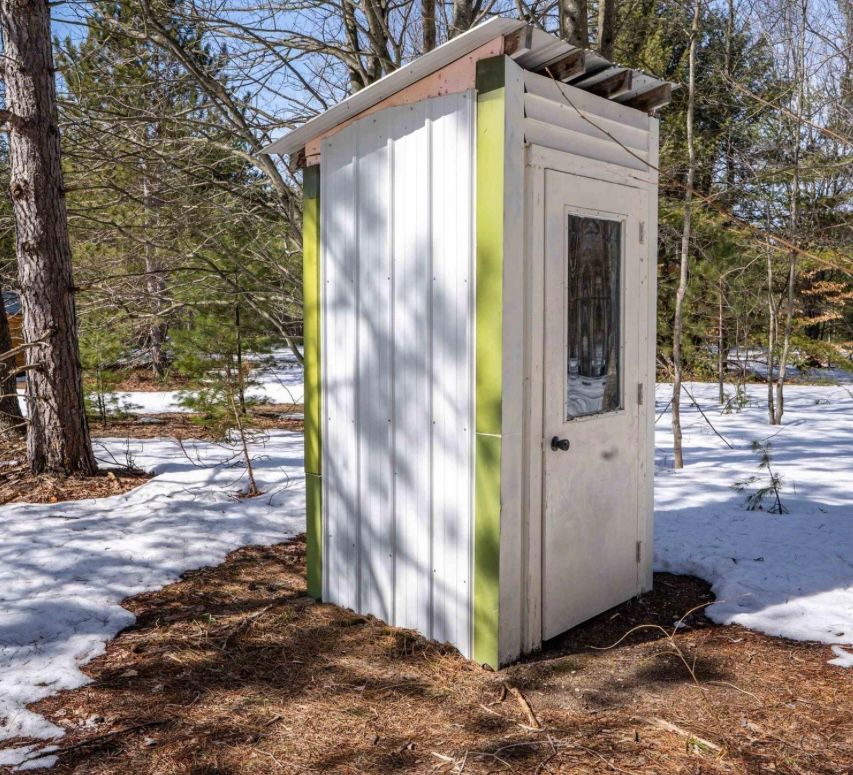 Private Rustic Pines