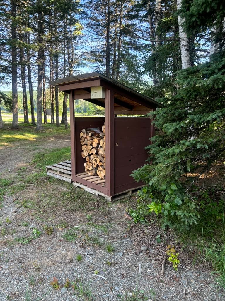 Allagash, CrossRock Campground