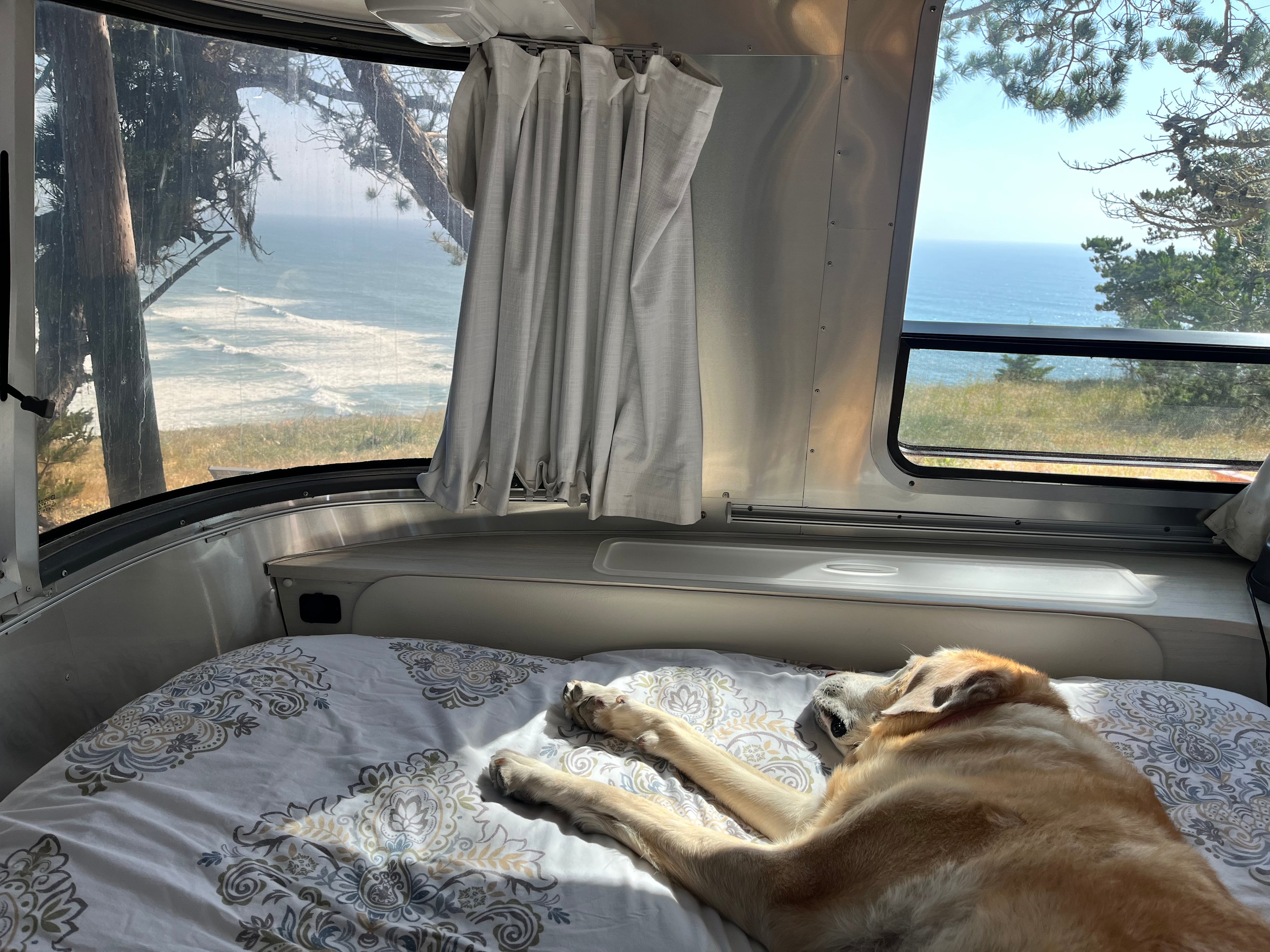 Tunitas Beach Overlook - Airstream