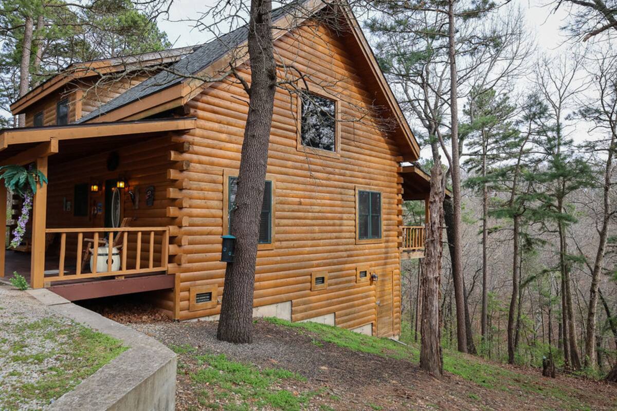 Deer Stand - Pine Ridge Log Cabins