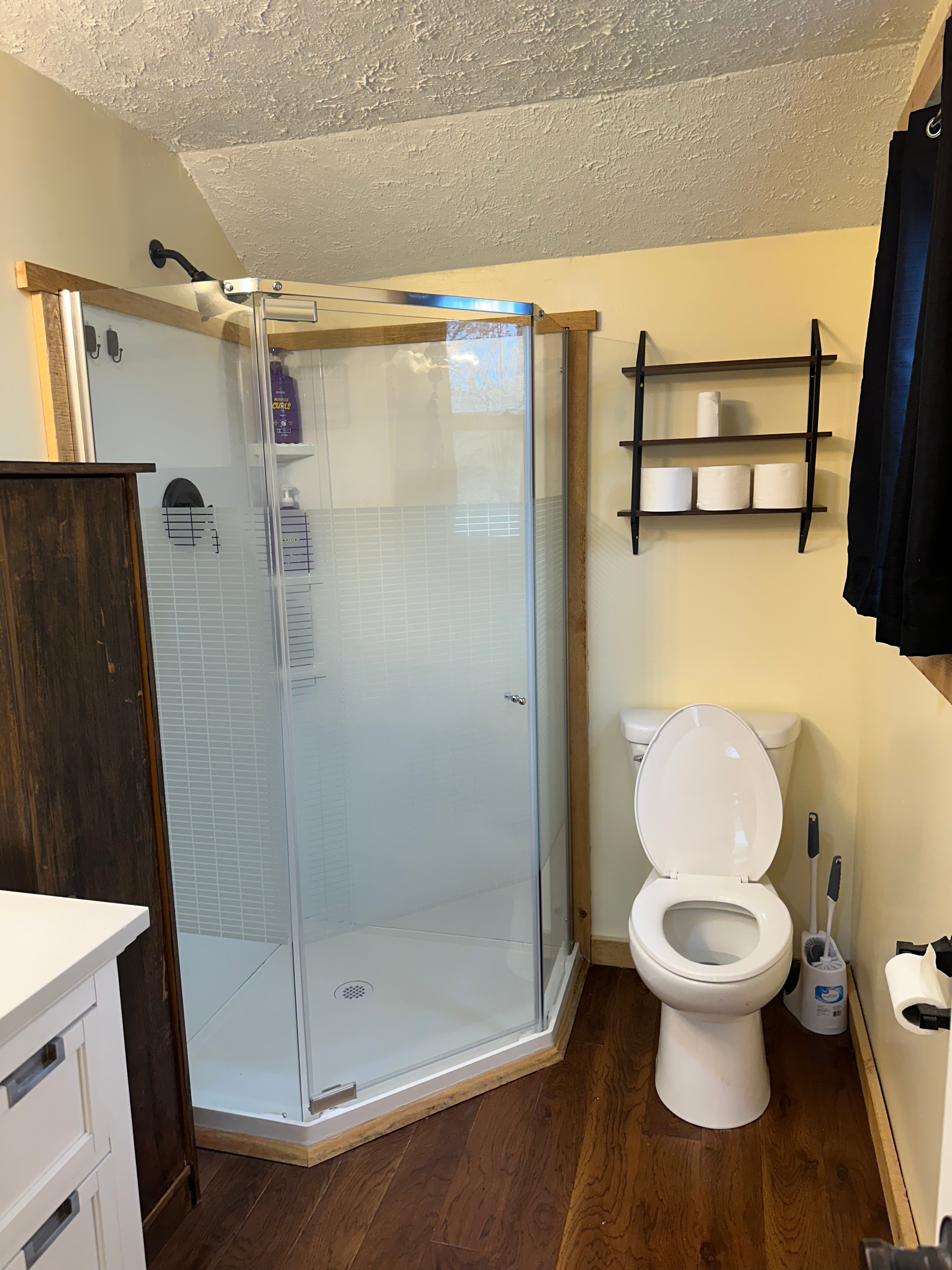 Cozy Farmstead By Conneaut Lake