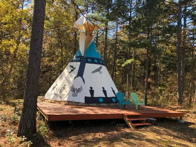 Lakeside Tipi Retreat