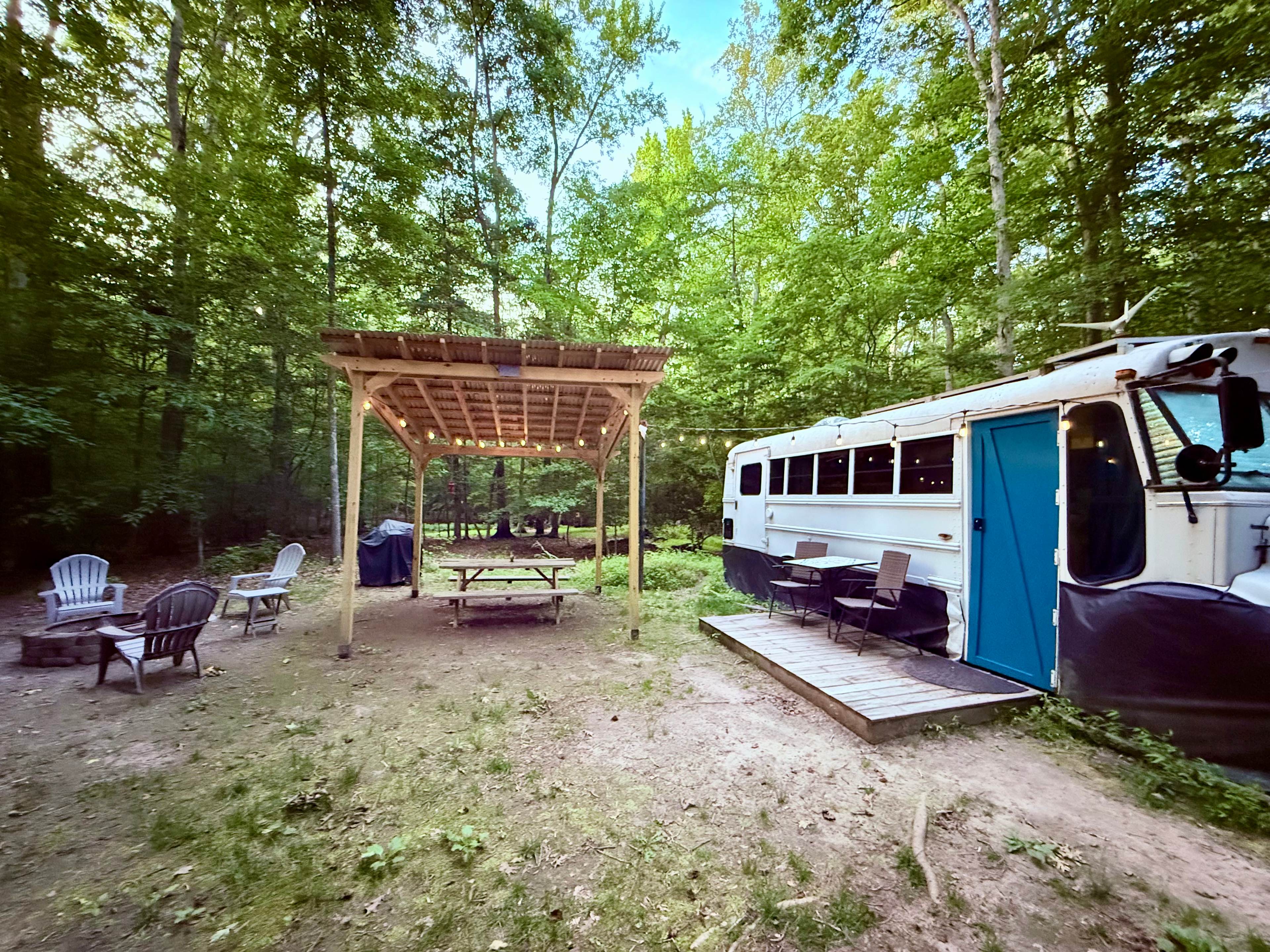 Creekside Cool Bus
